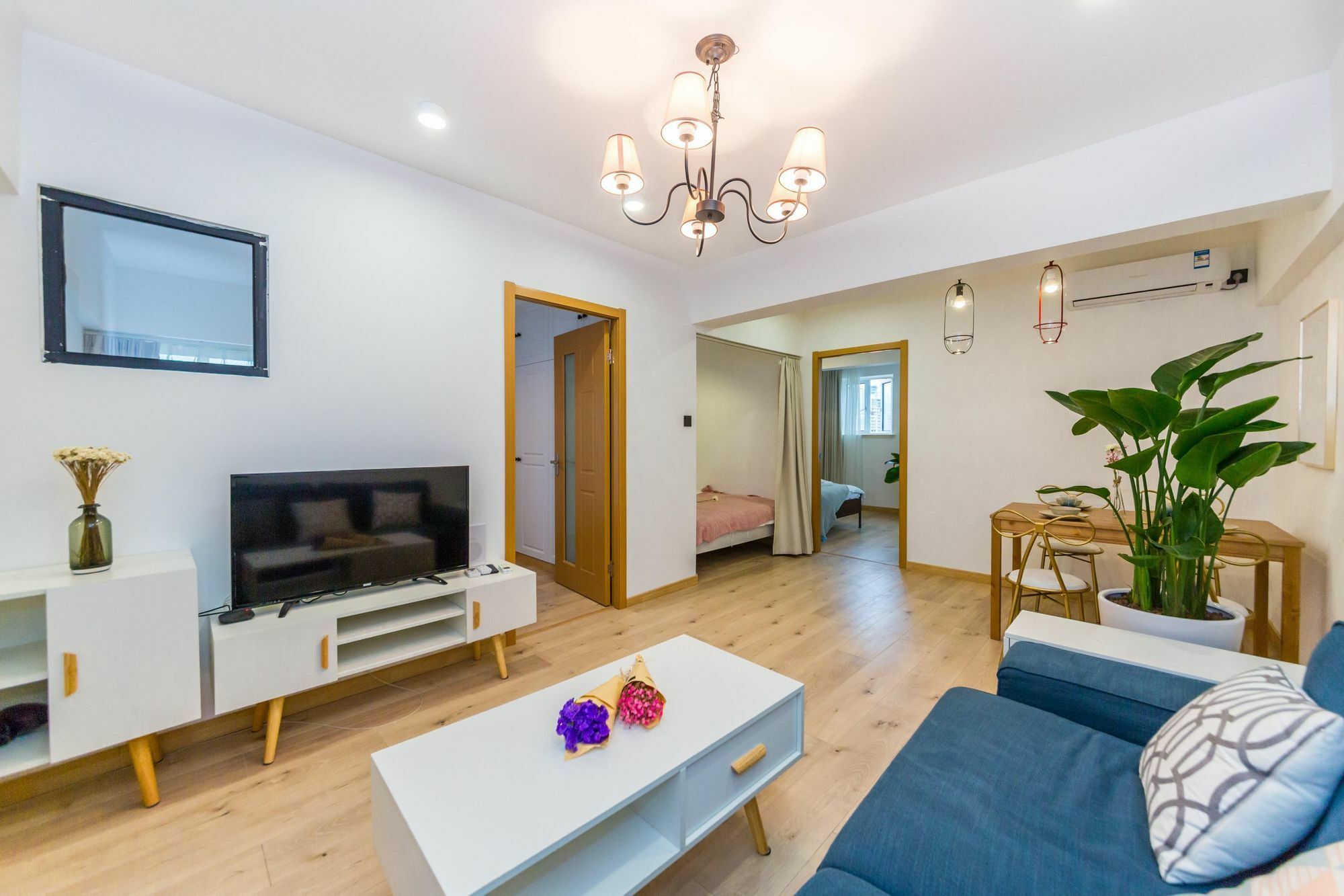Henry'S Apartment - South Maoming Road Sanghaj Kültér fotó