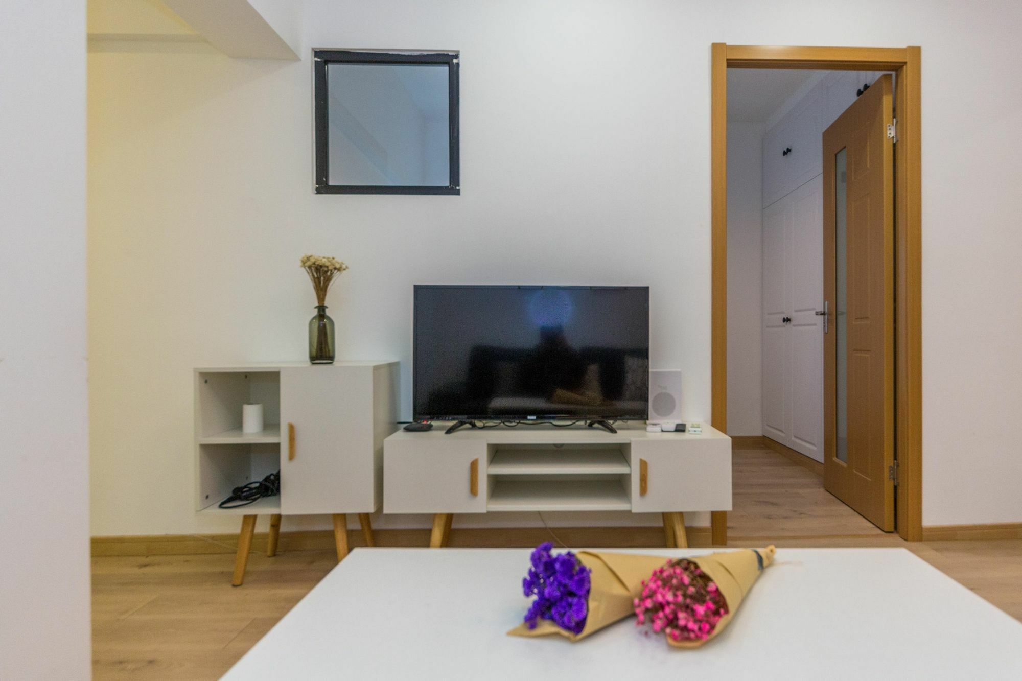Henry'S Apartment - South Maoming Road Sanghaj Kültér fotó