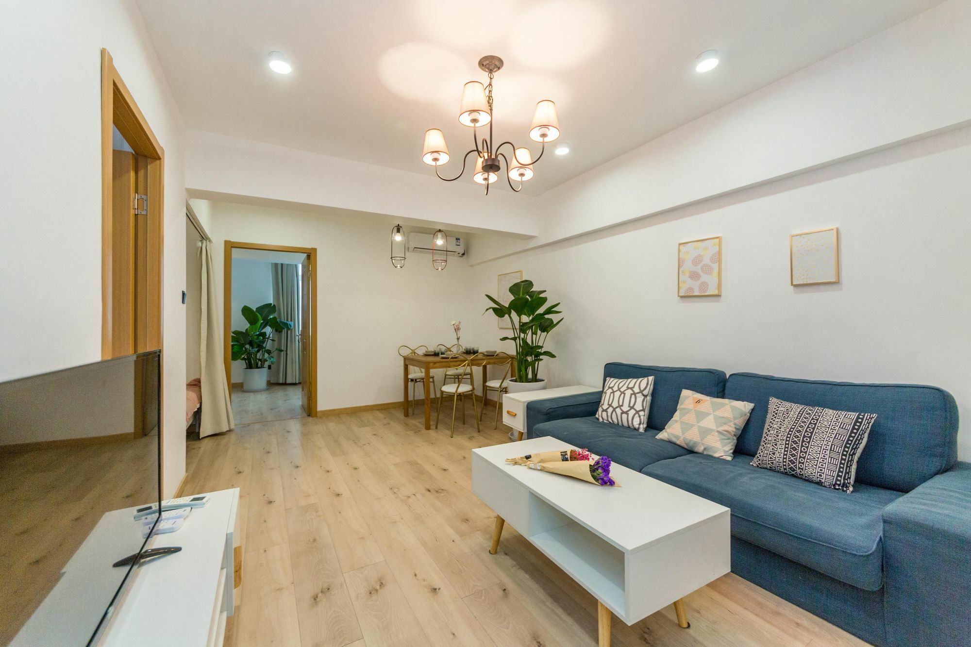 Henry'S Apartment - South Maoming Road Sanghaj Kültér fotó